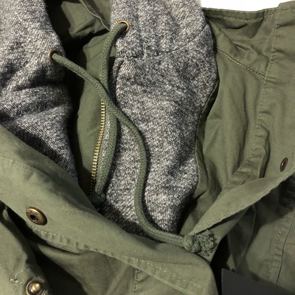 Green Military Hooded Jacket - Picture 4 of 5